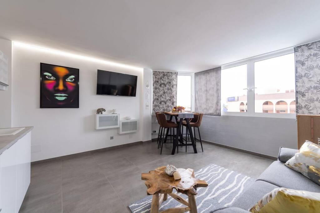 Attico Playa De Ingles Con Parking E Piscina Apartment Плая дел Инглес Екстериор снимка